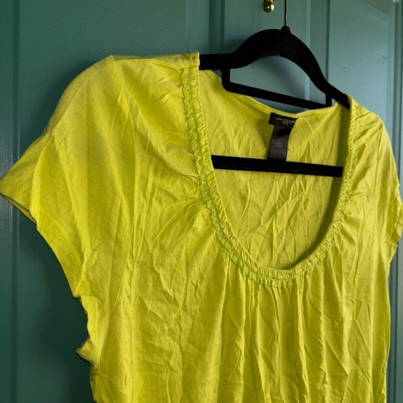 Ann Taylor large bright yellow top - Picture 3 of 6